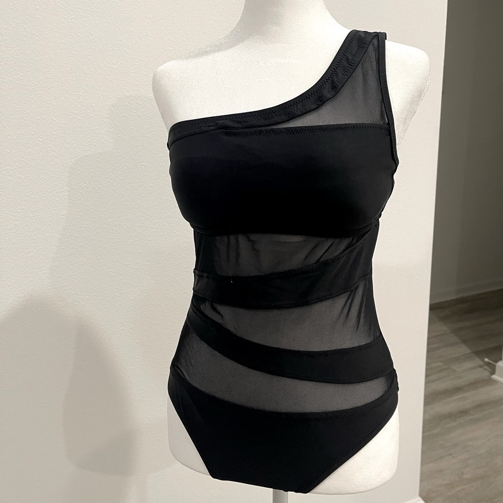 Mesh Panel One-shoulder Swimsuit